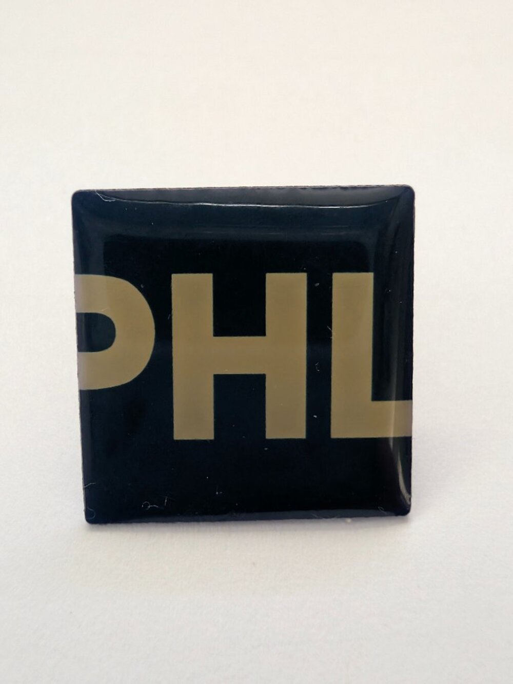 Philadelphia Convention Center Lapel Pin